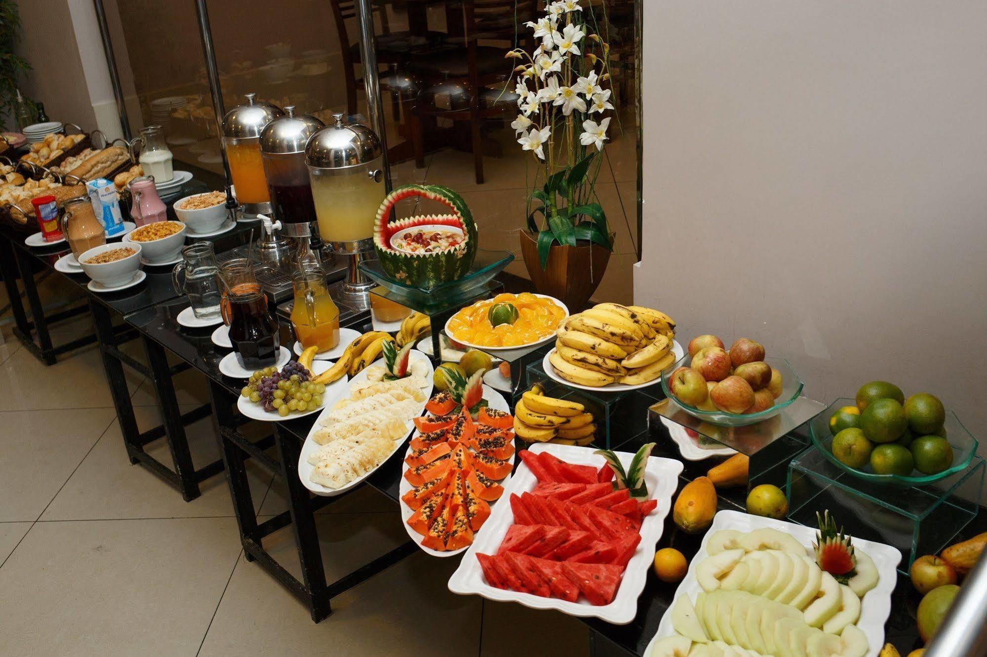 Paiaguas Palace Hotel Cuiabá Buitenkant foto